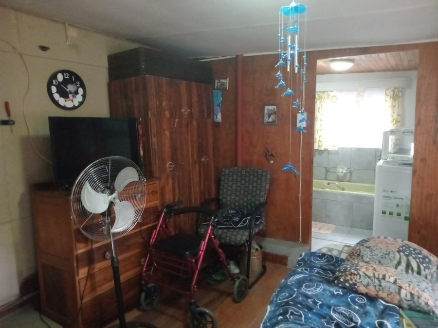 5 Bedroom Property for Sale in Bloemhof North West